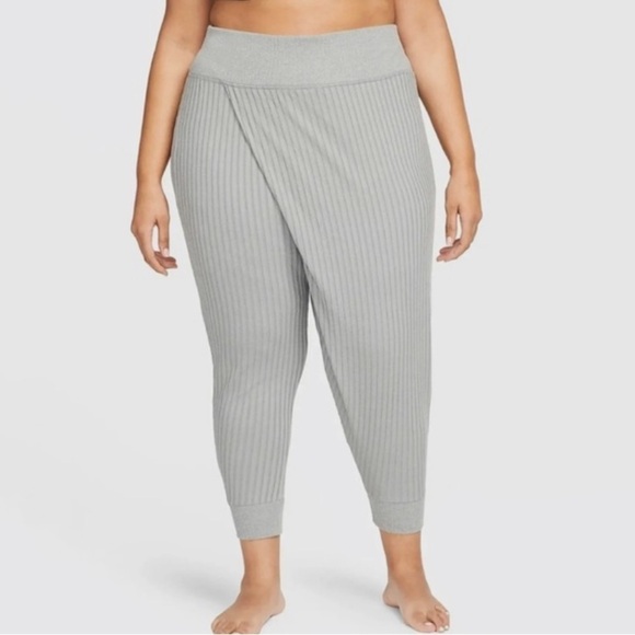 NWT Nike Yoga Plus Ribbed Wrap Look Jogger Pants in Grey - Picture 2 of 8